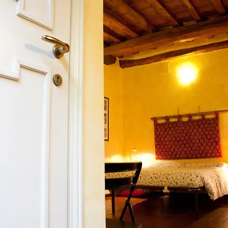 Ponte Vecchio Apartament *