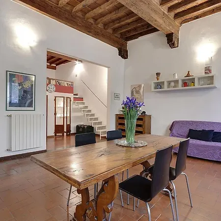Apartament Ponte Vecchio *
