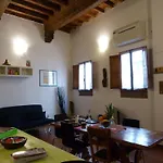 Ponte Vecchio Apartment