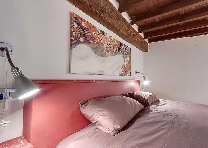 Ponte Vecchio شقة *